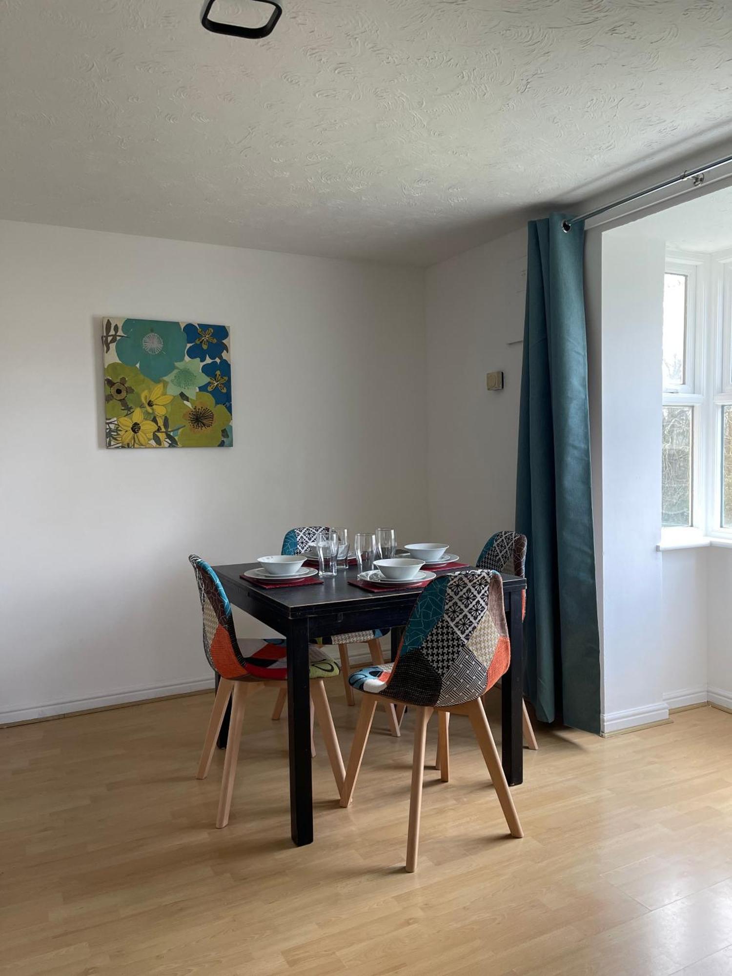 2bed Spacious - 15min To Canary Wharf O2 Excel Apartment London
