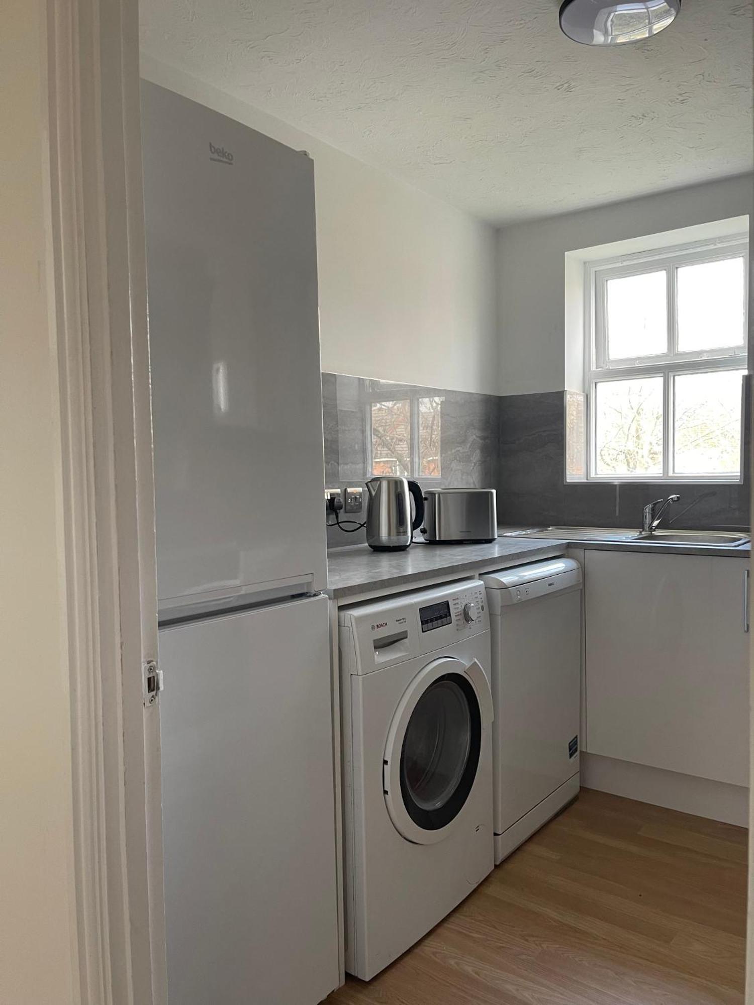 2bed Spacious - 15min To Canary Wharf O2 Excel London